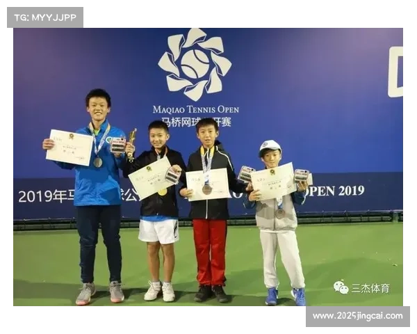 马桥公开赛青少年组：何震翔带伤夺冠展韧性